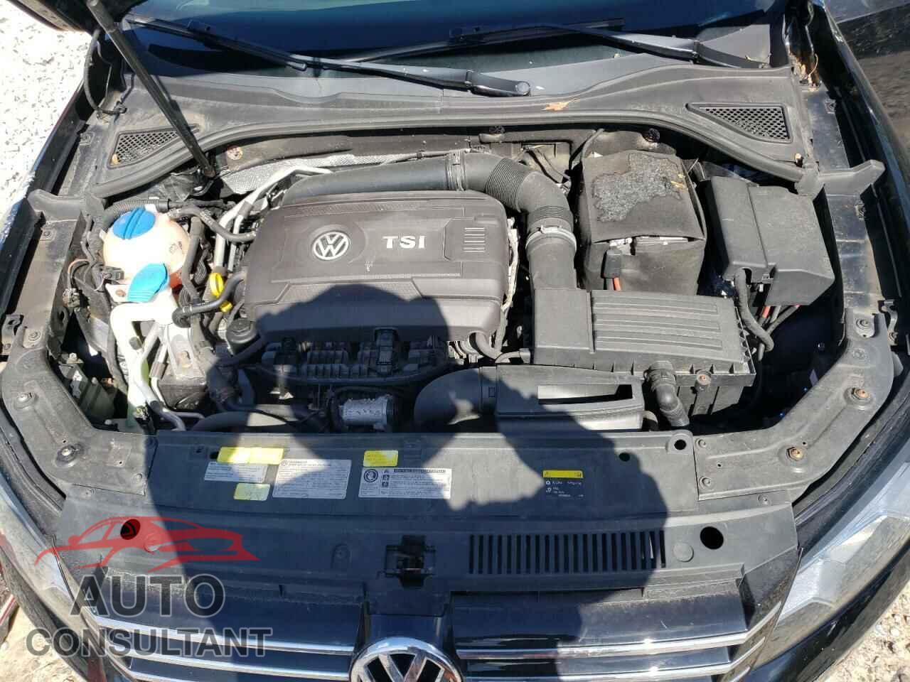 VOLKSWAGEN PASSAT 2014 - 1VWAT7A32EC101606