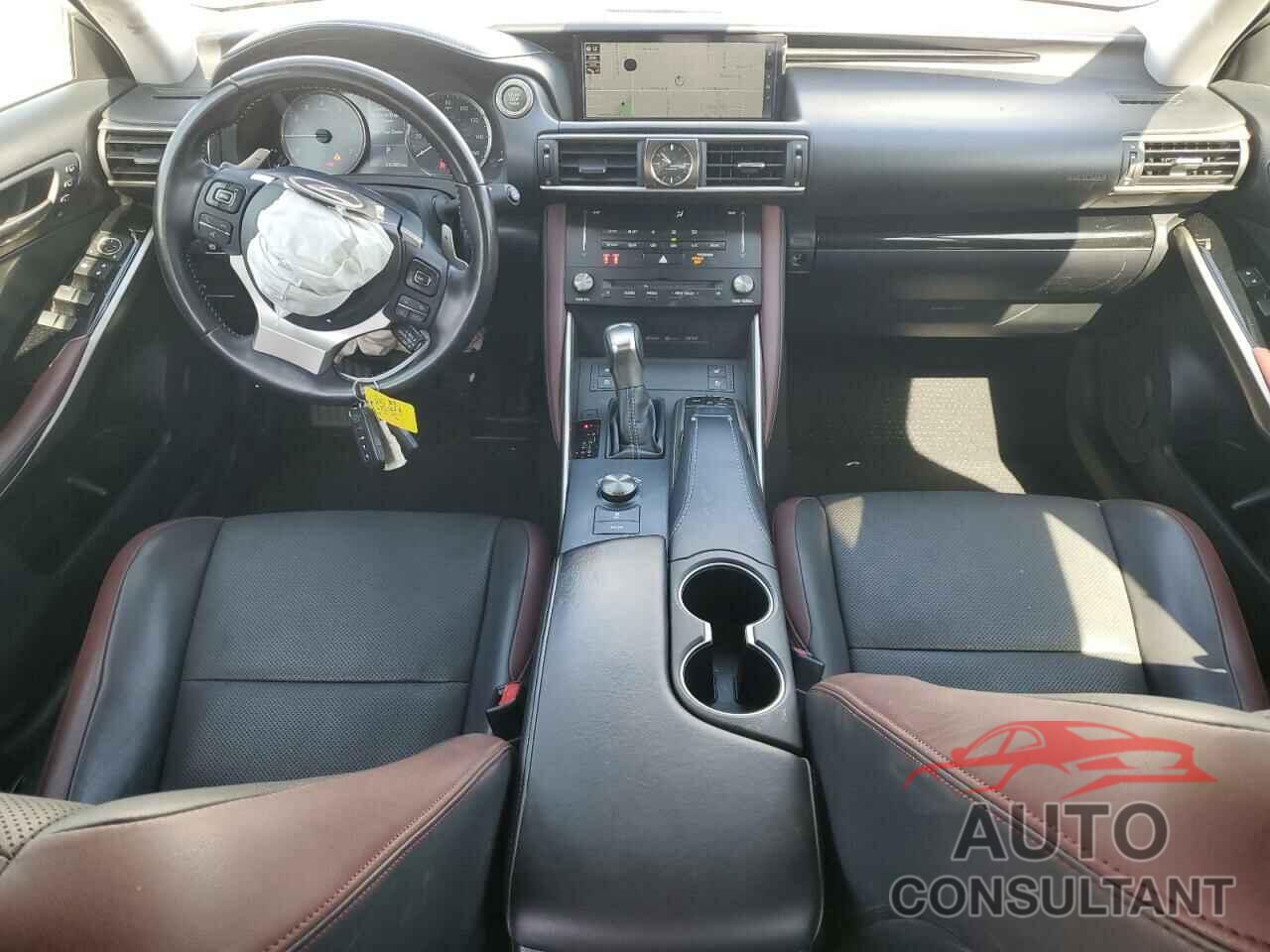 LEXUS IS 2018 - JTHBA1D2XJ5071944