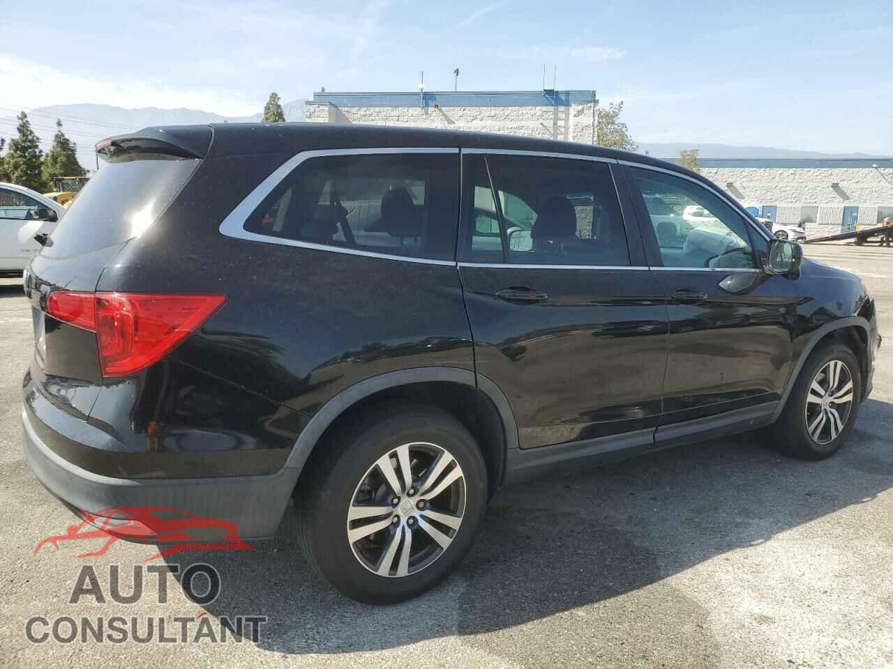 HONDA PILOT 2017 - 5FNYF5H36HB041744