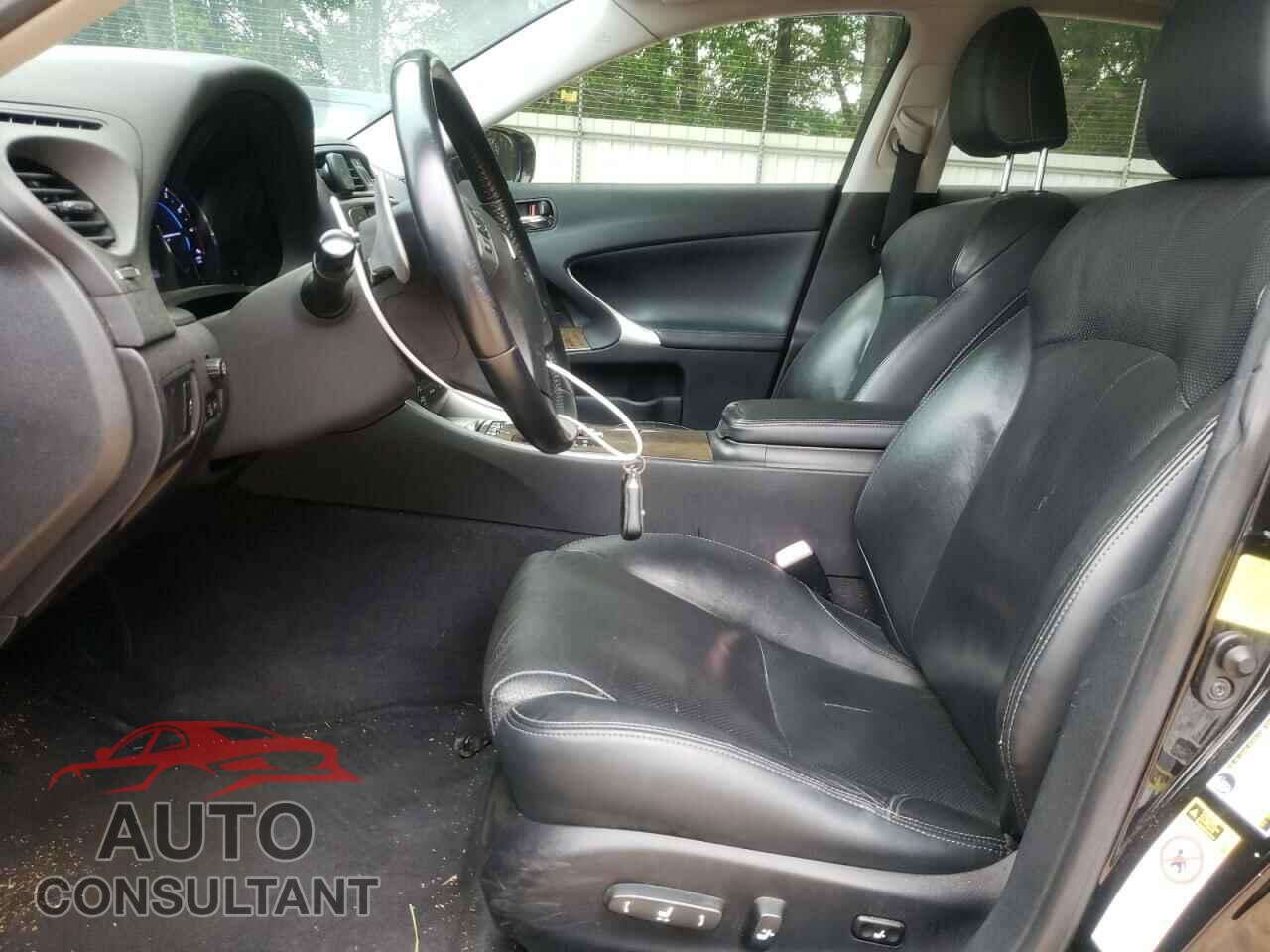LEXUS IS 2012 - JTHBF5C26C5163856