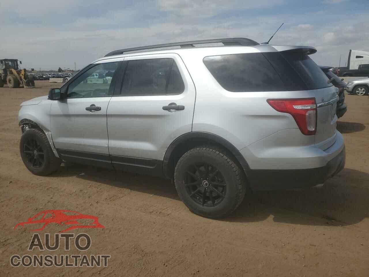 FORD EXPLORER 2011 - 1FMHK8B83BGA28556