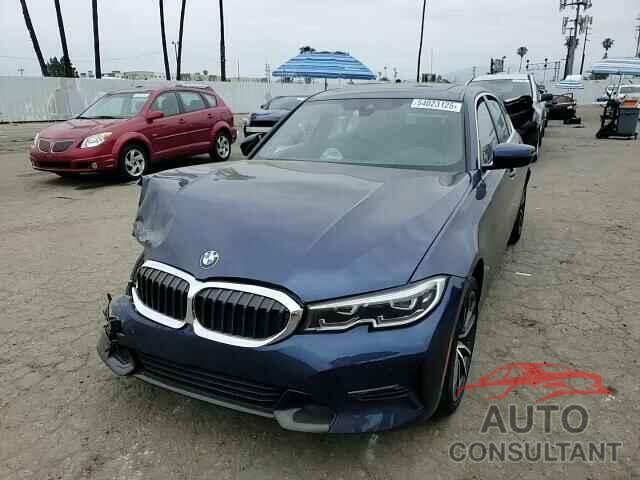 BMW 3 SERIES 2019 - WBA5R1C5XKAK11676