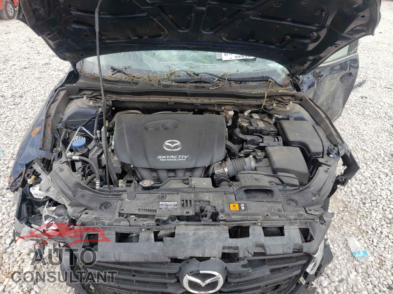 MAZDA 3 2017 - 3MZBN1V7XHM118827