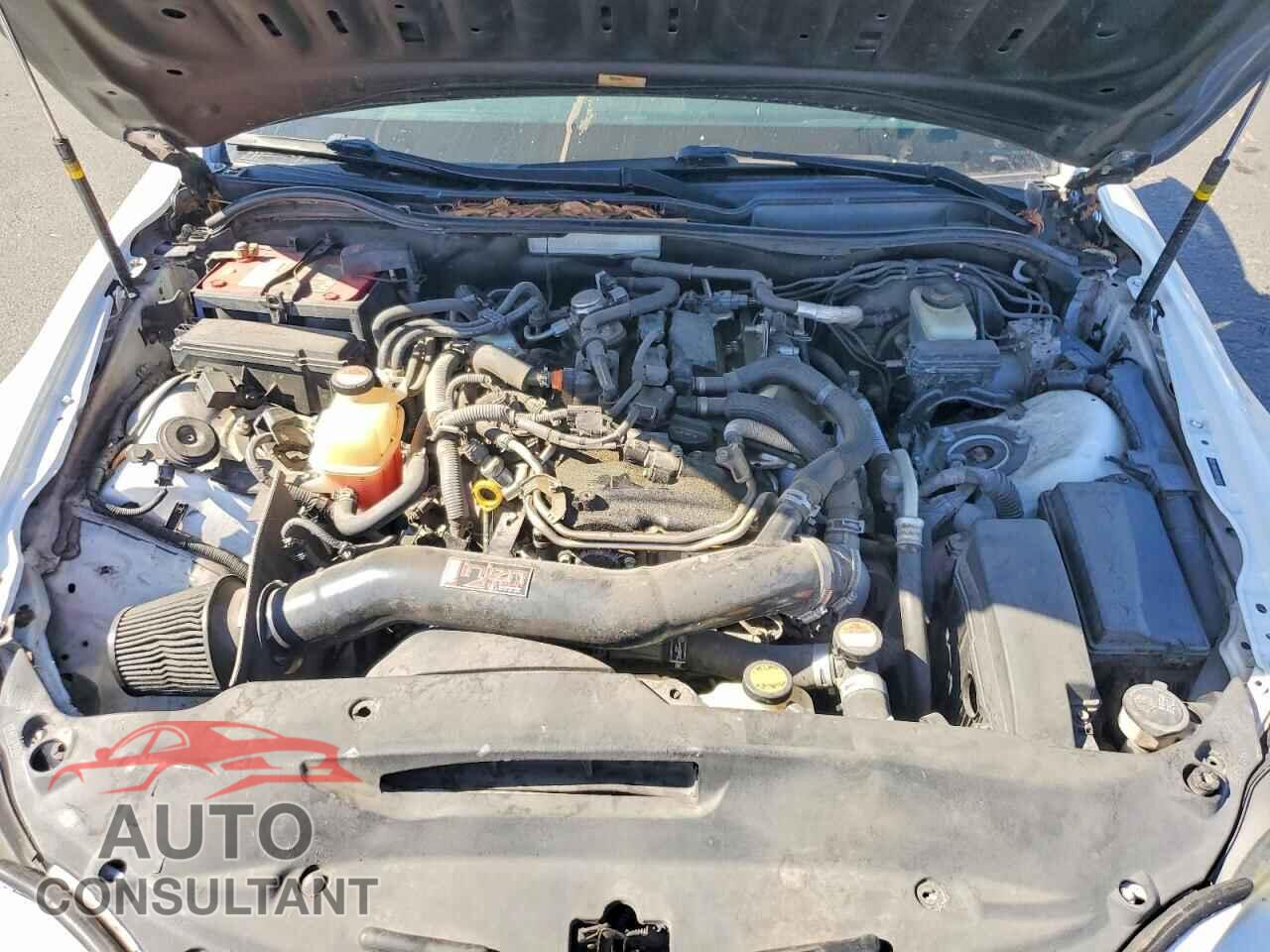LEXUS IS 2016 - JTHBA1D28G5008012