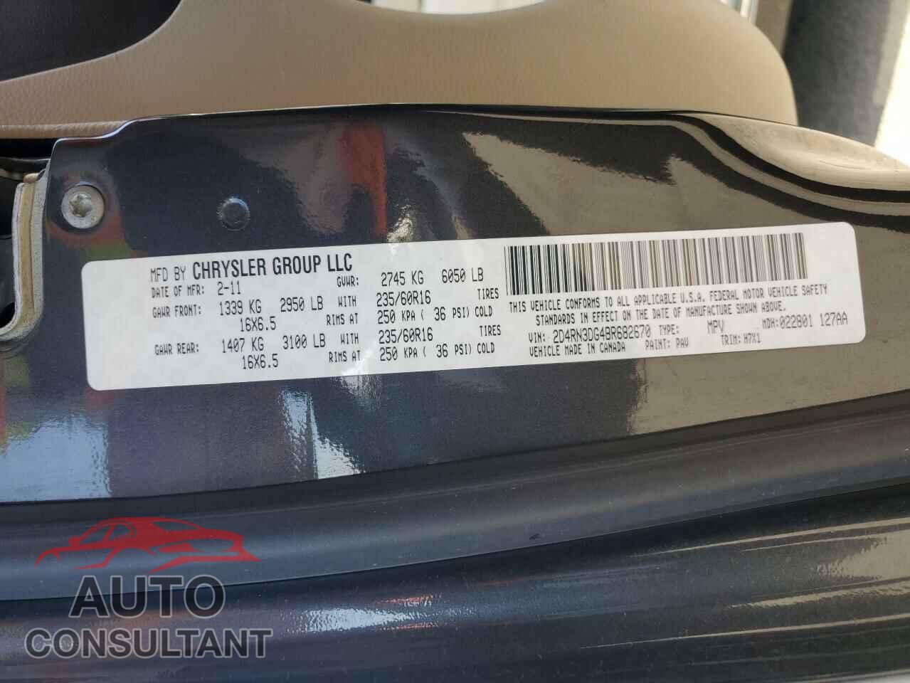 DODGE CARAVAN 2011 - 2D4RN3DG4BR682670