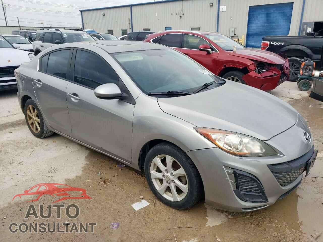 MAZDA 3 2011 - JM1BL1VF2B1359883
