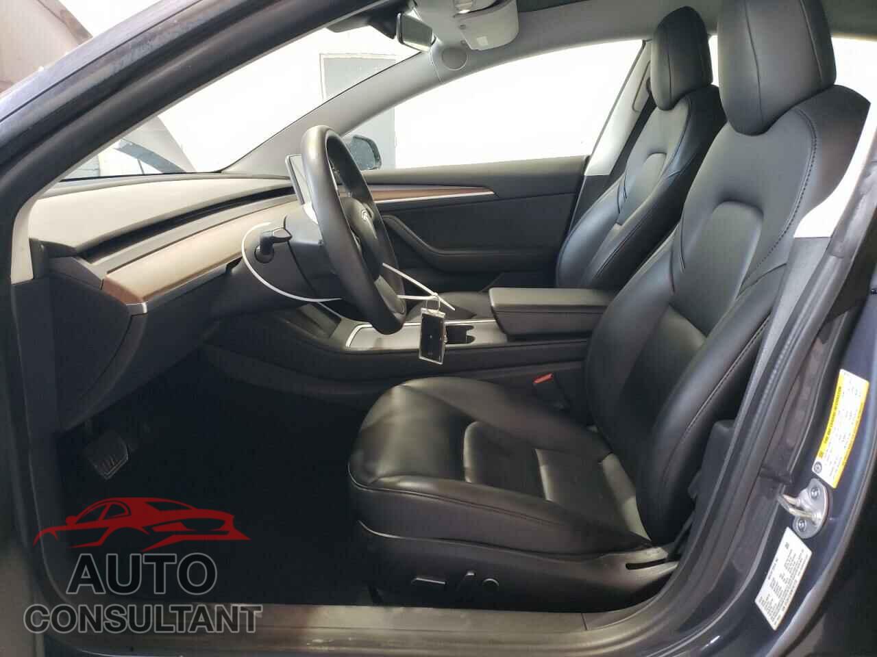 TESLA MODEL 3 2022 - 5YJ3E1EA8NF287778
