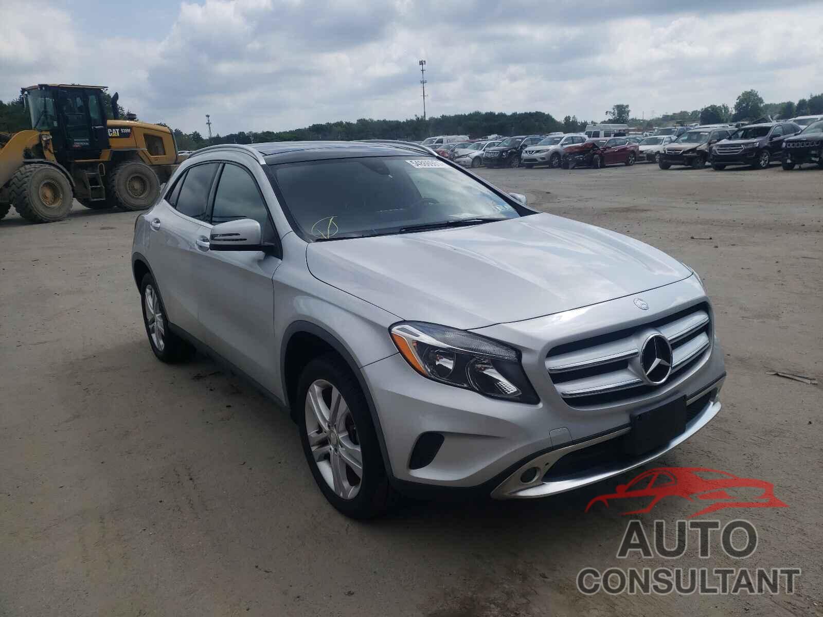 MERCEDES-BENZ GLA-CLASS 2017 - WDCTG4GB4HJ335835