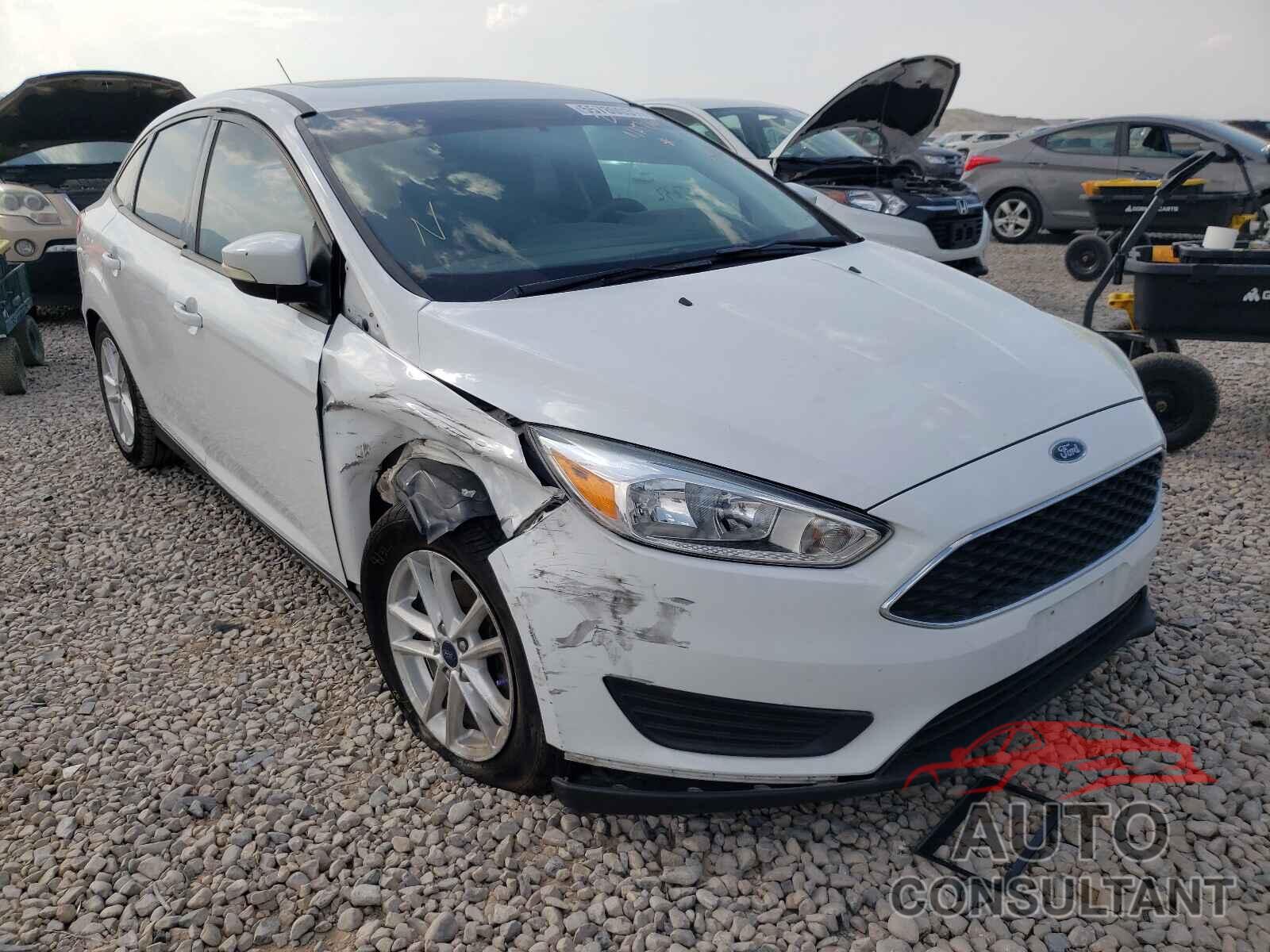 FORD FOCUS 2016 - 1FADP3F26GL294171
