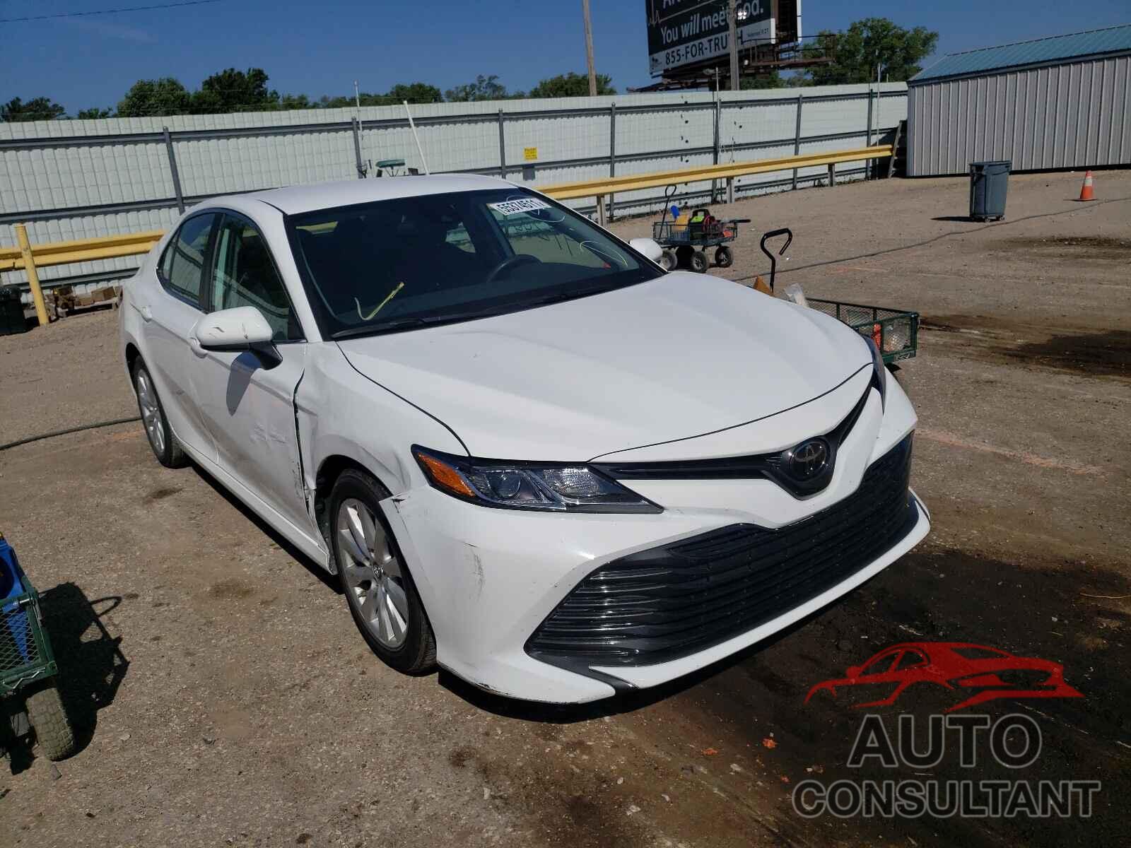 TOYOTA CAMRY 2019 - 4T1B11HKXKU757545