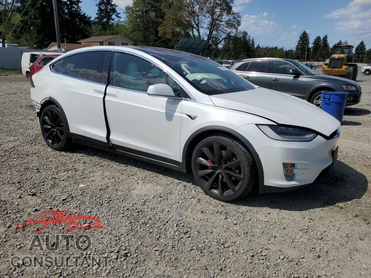 TESLA MODEL X 2020 - 5YJXCDE45LF303130