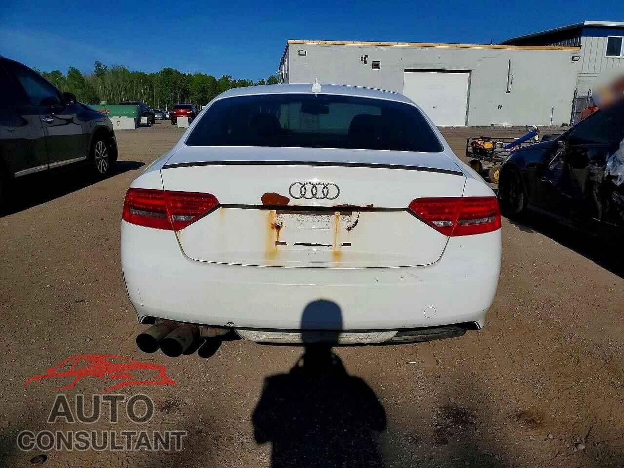 AUDI A5 2011 - WAURFBFR3BA013973