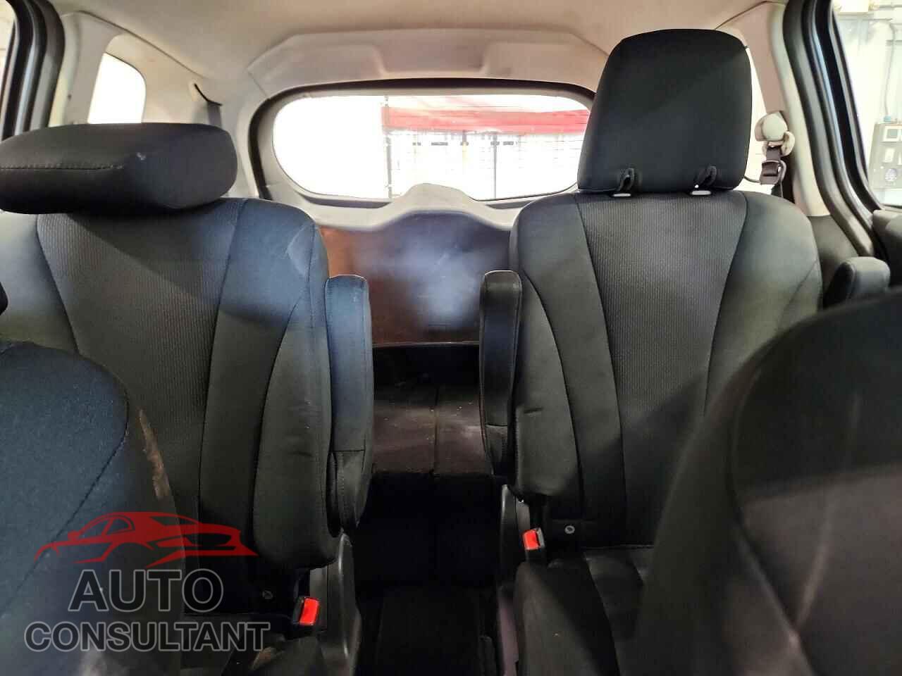 MAZDA 5 2013 - JM1CW2BL3D0156103