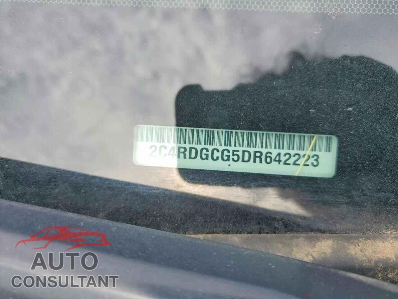 DODGE CARAVAN 2013 - 2C4RDGCG5DR642223