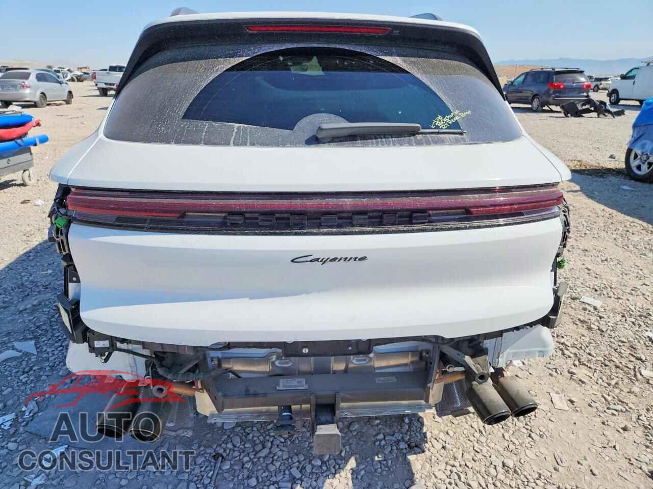 PORSCHE CAYENNE 2025 - WP1AA2AY2SDA03851