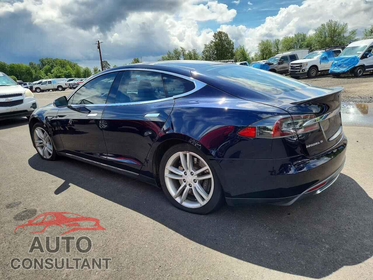 TESLA MODEL S 2014 - 5YJSA1H17EFP47435