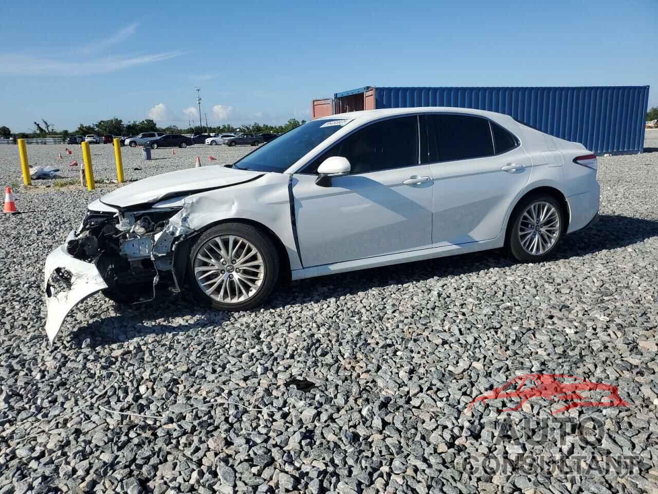 TOYOTA CAMRY 2019 - 4T1B11HK3KU683739