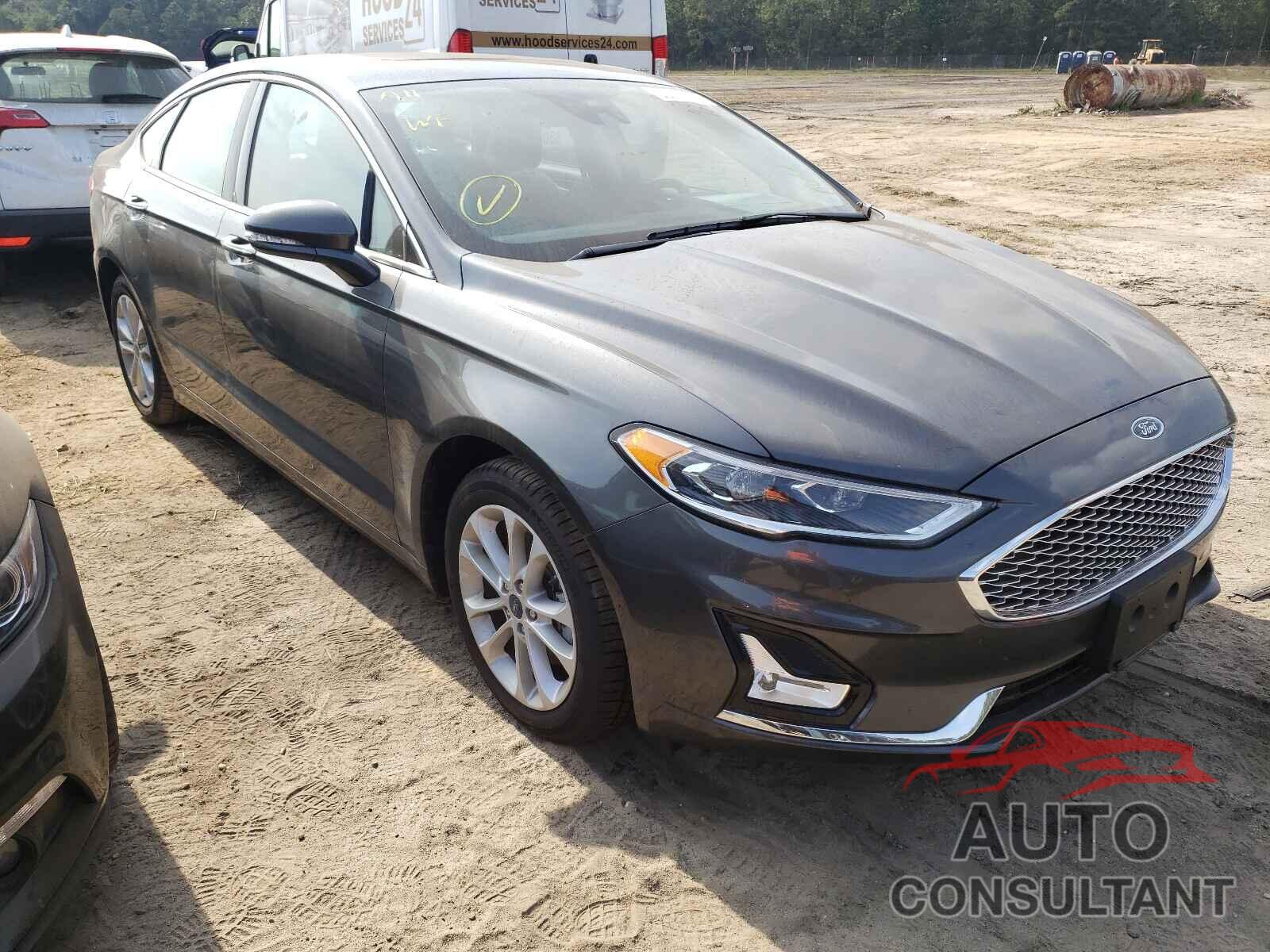 FORD FUSION 2020 - 3FA6P0SU2LR228954