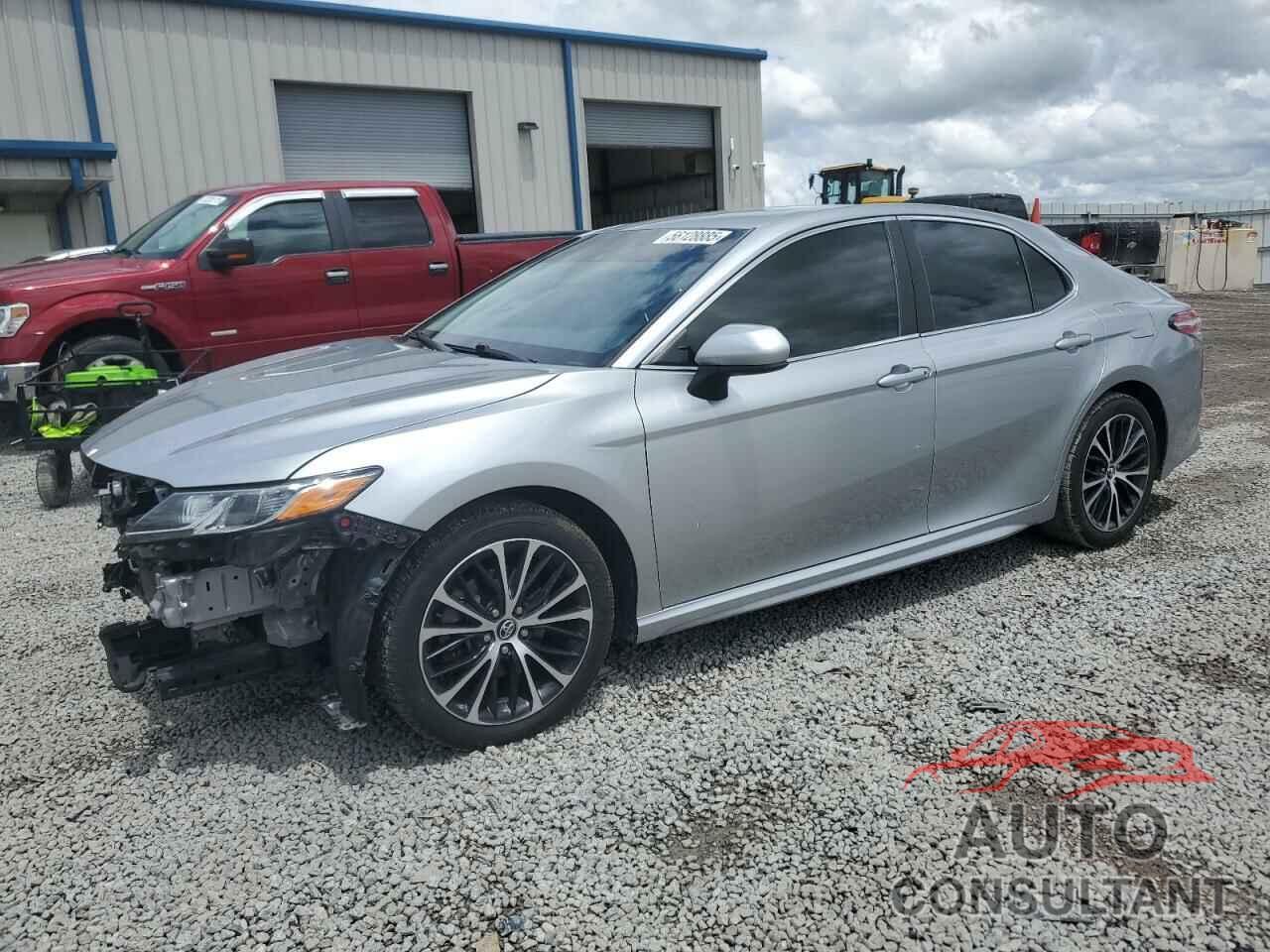 TOYOTA CAMRY 2020 - 4T1G11AK3LU928461