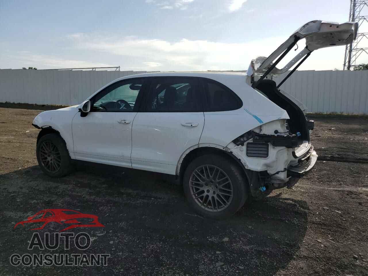 PORSCHE CAYENNE 2017 - WP1AA2A22HKA91722