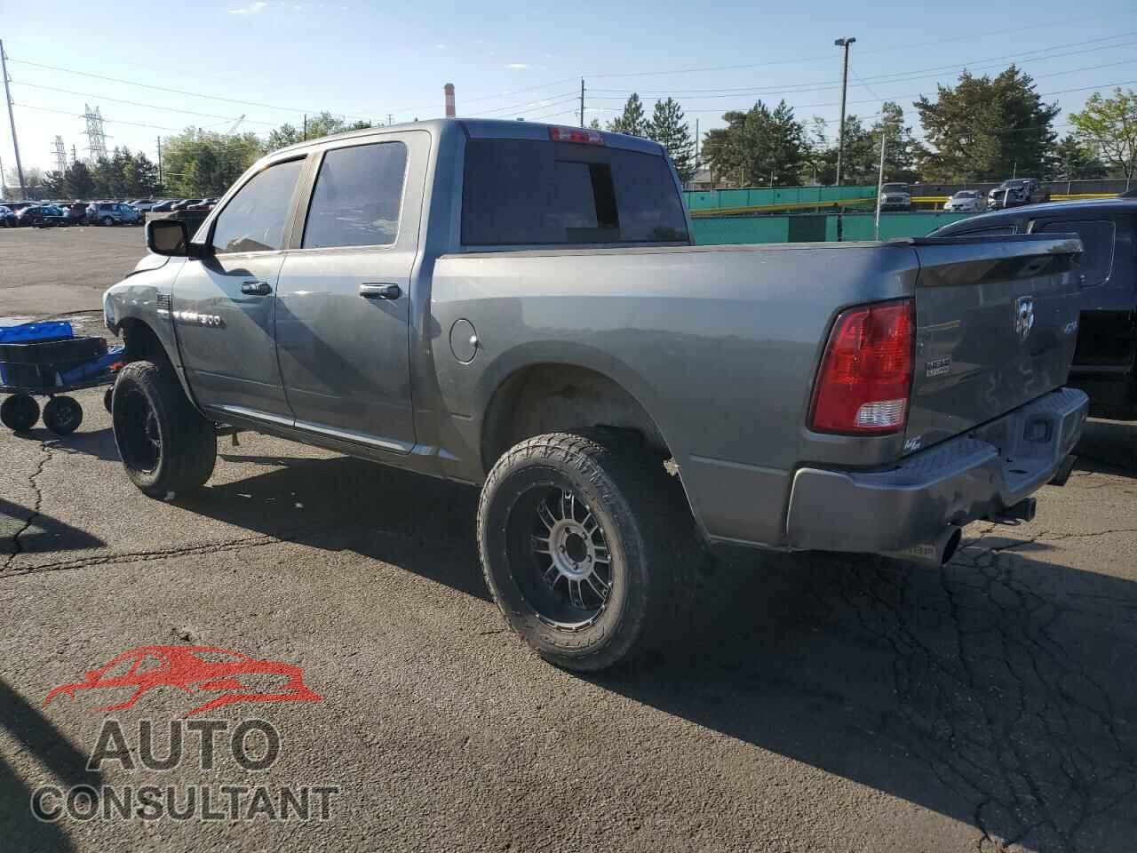 DODGE RAM 1500 2012 - 1C6RD7MT8CS150205