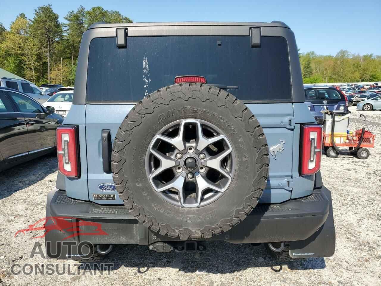FORD BRONCO 2023 - 1FMEE5DH2PLB00979