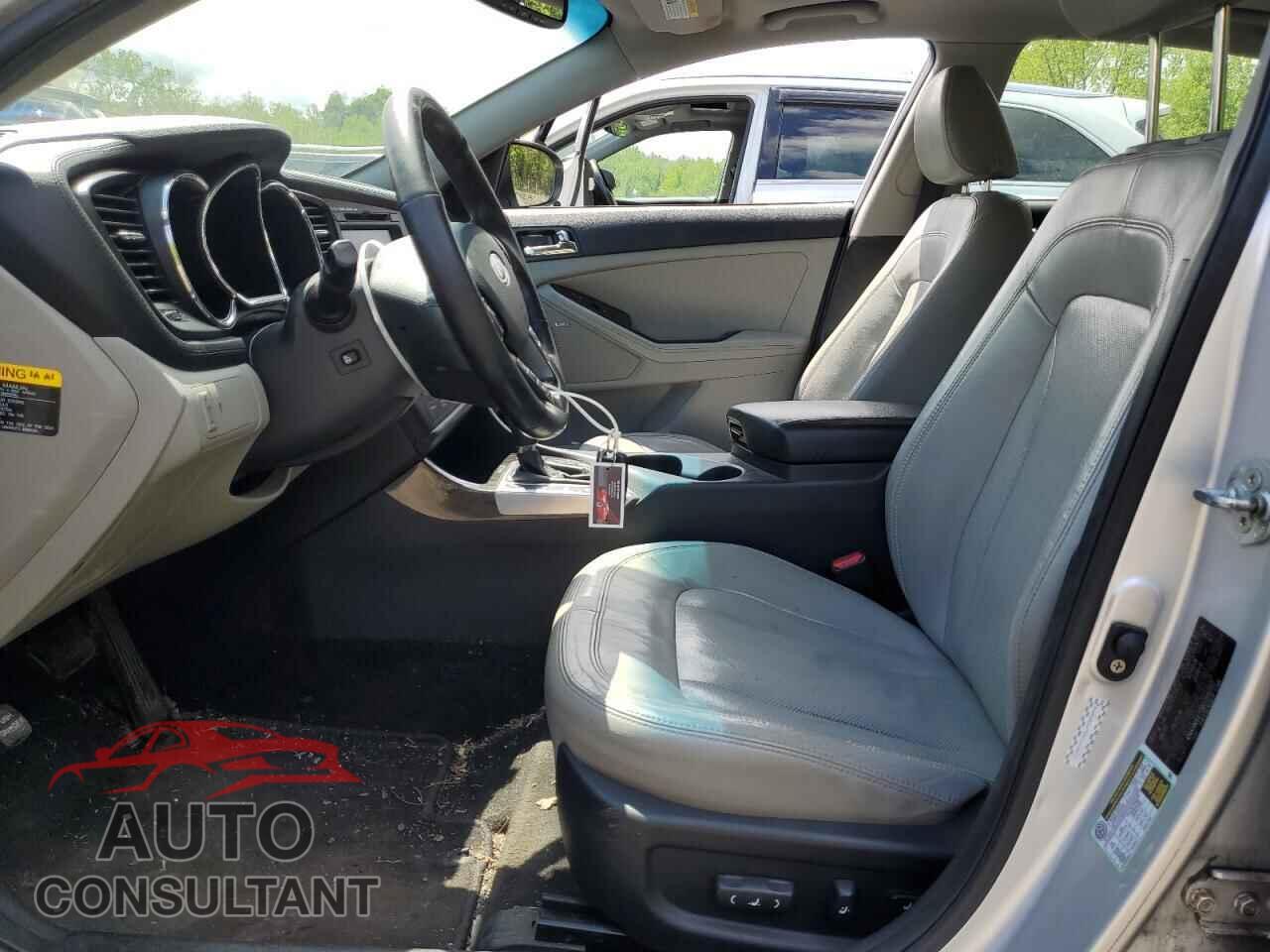 KIA OPTIMA 2011 - KNAGN4A75B5164057