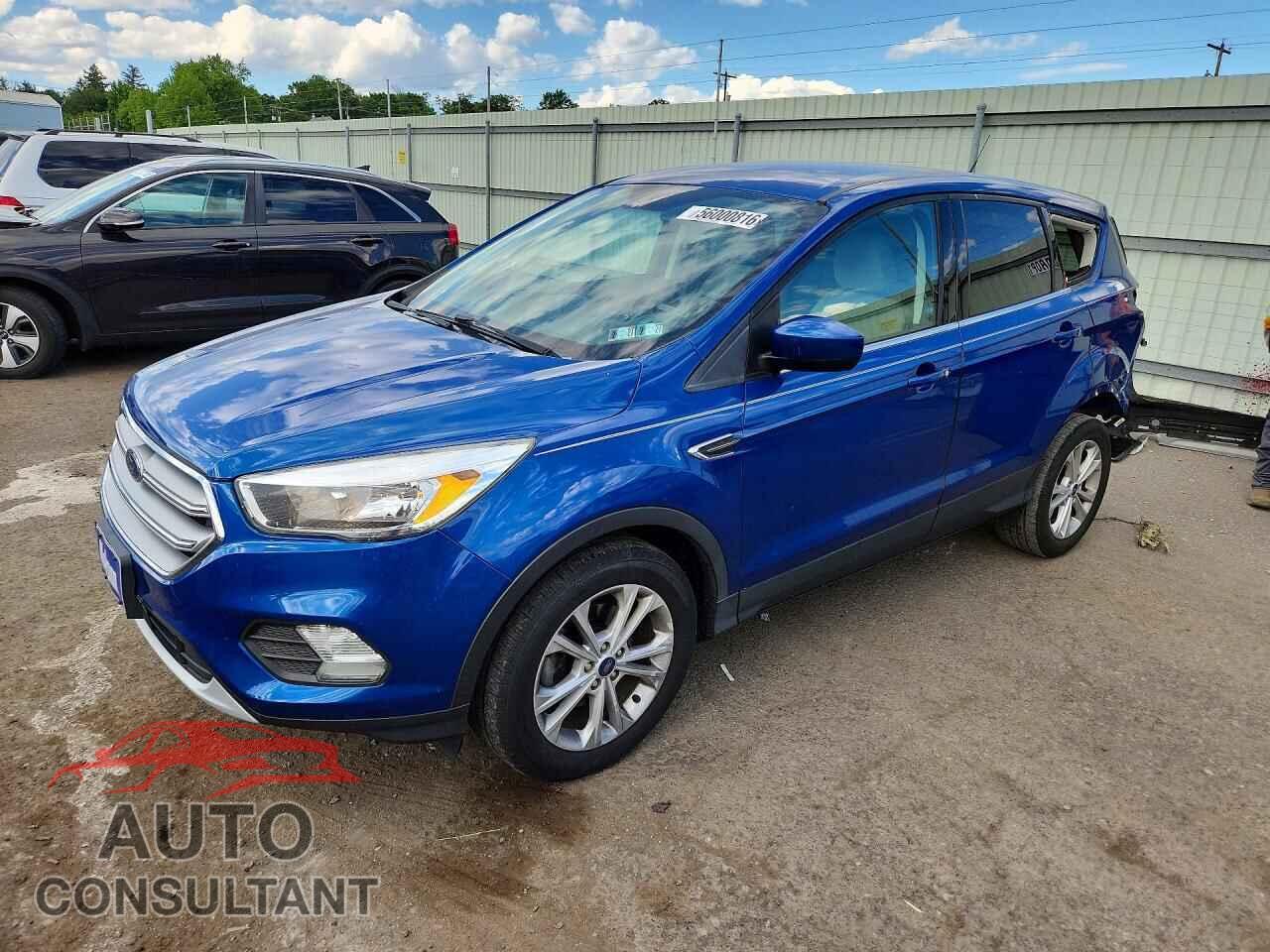 FORD ESCAPE 2017 - 1FMCU0GD0HUE83421