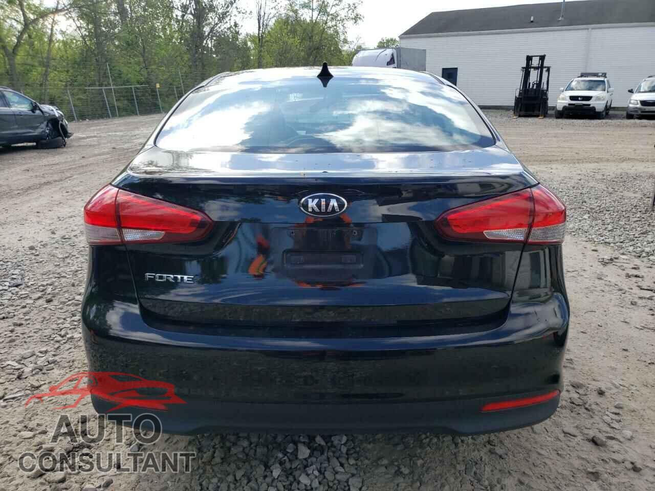 KIA FORTE 2017 - 3KPFK4A74HE060728