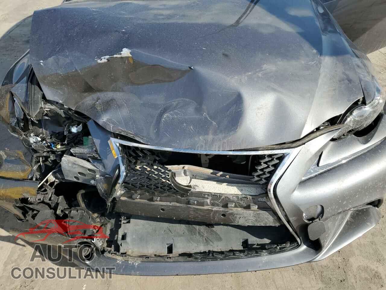 LEXUS IS 2014 - JTHCE1D27E5003552