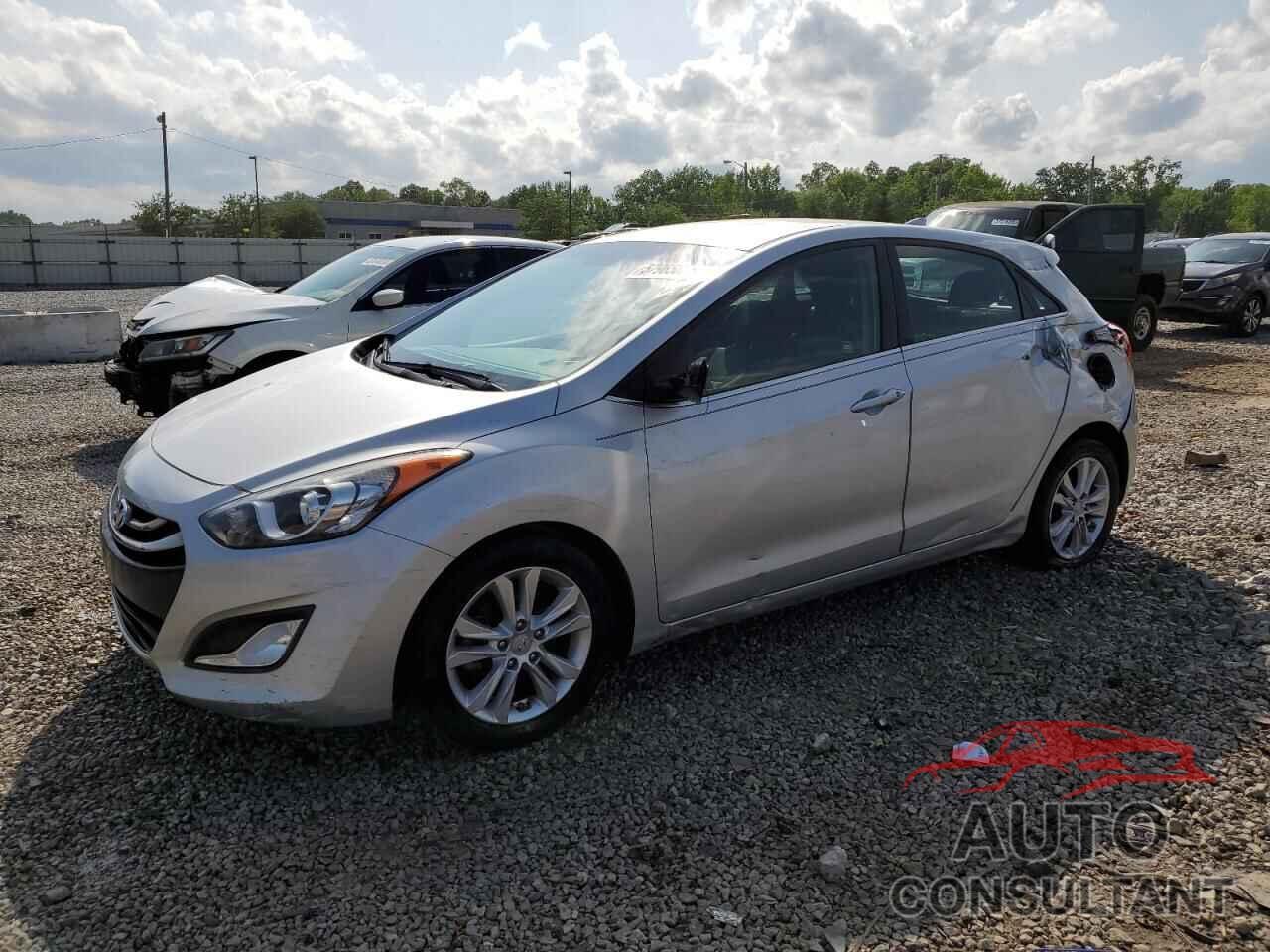 HYUNDAI ELANTRA 2013 - KMHD35LE2DU157021