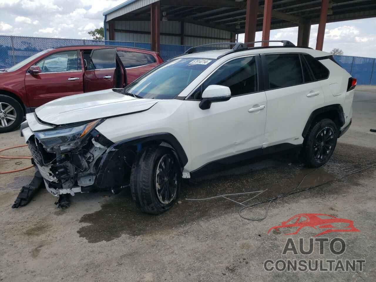 TOYOTA RAV4 2022 - JTM16RFV8NJ022579