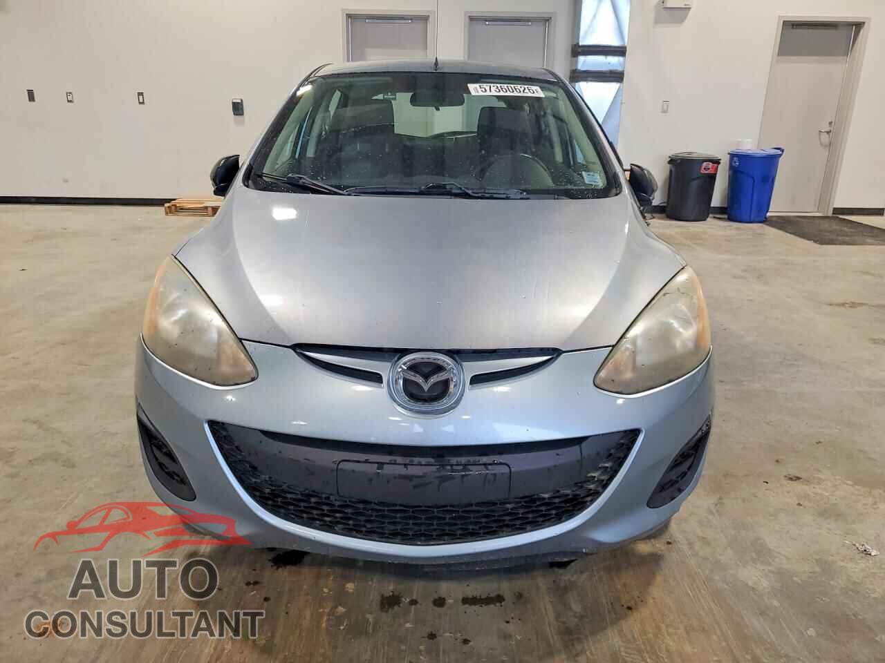 MAZDA 2 2013 - JM1DE1KY8D0165540