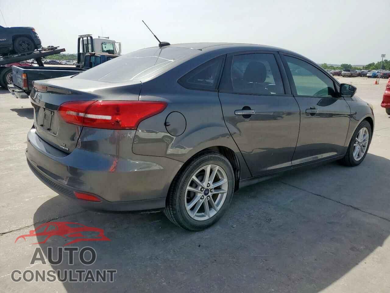 FORD FOCUS 2015 - 1FADP3F27FL313650