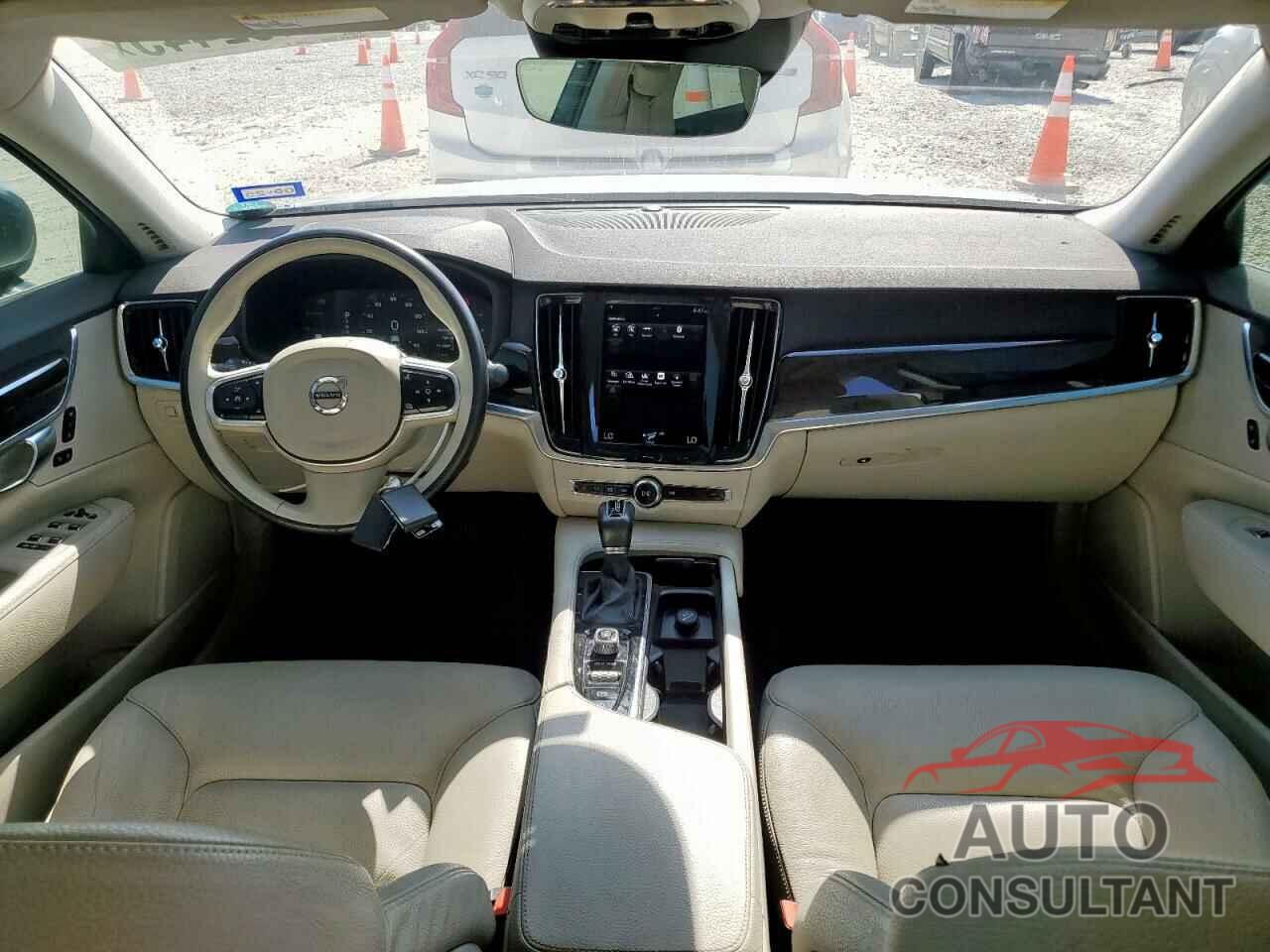 VOLVO S90 2018 - LVY982AK9JP021376