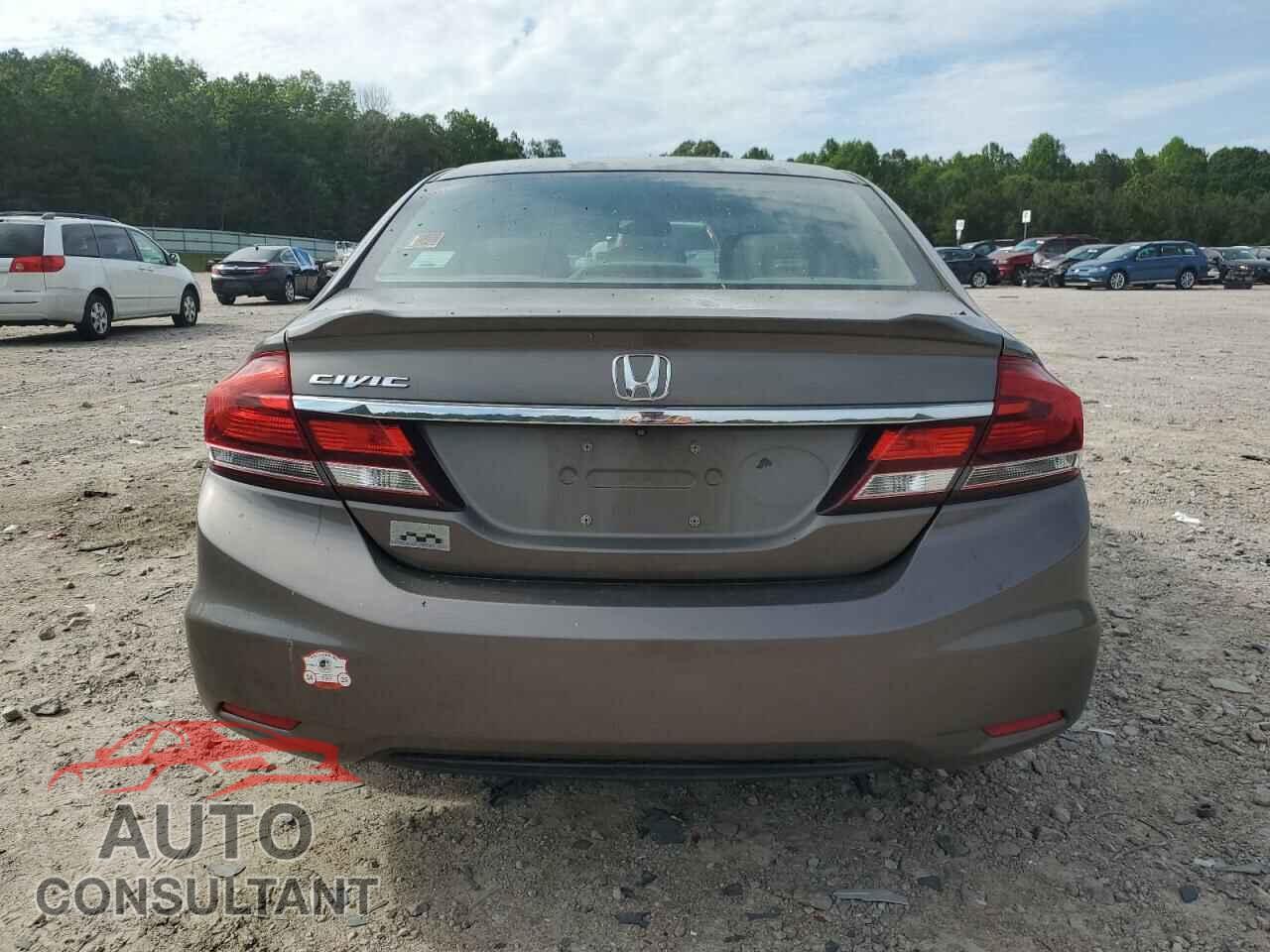 HONDA CIVIC 2013 - 2HGFB2F95DH544342