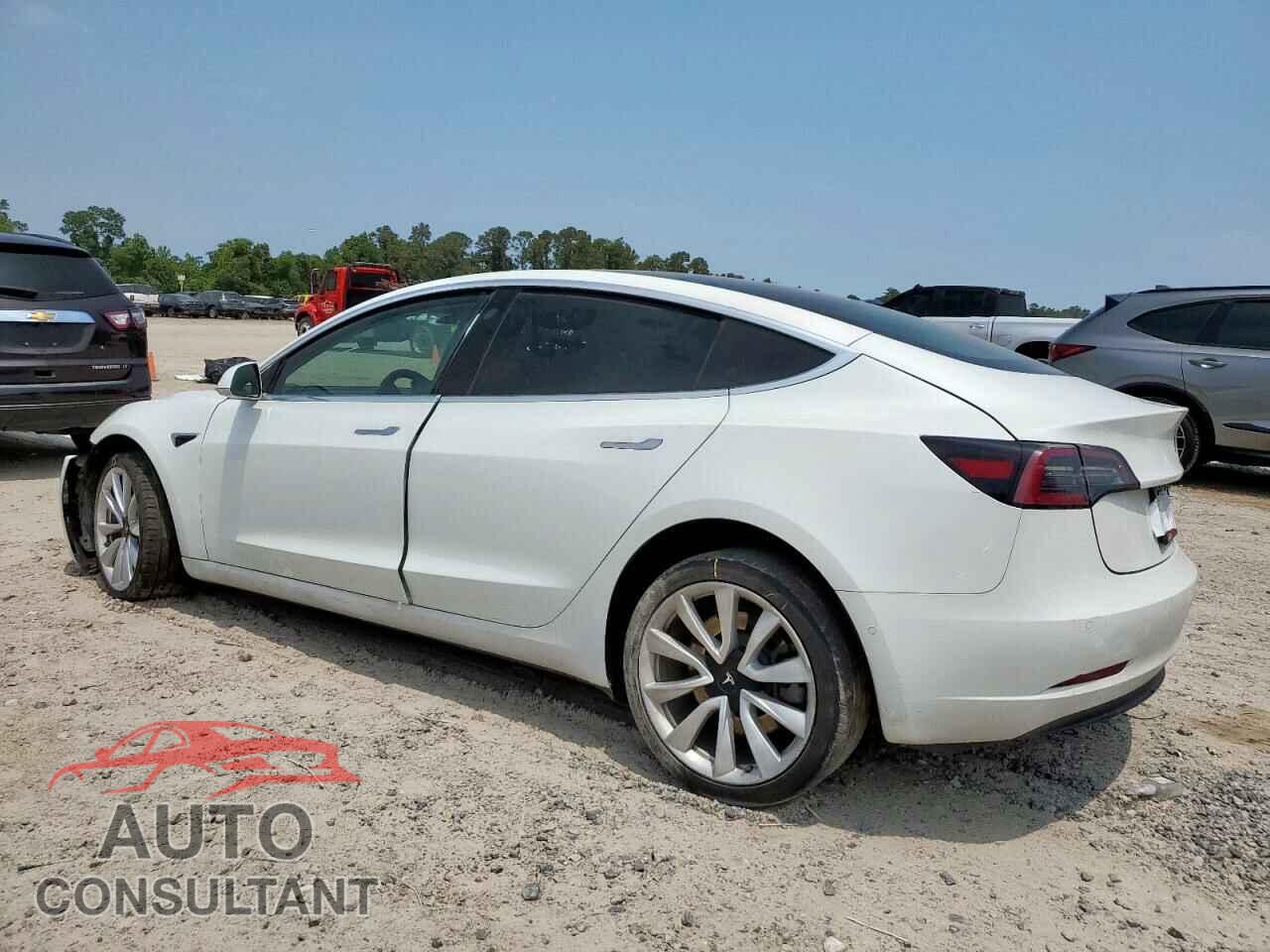 TESLA MODEL 3 2020 - 5YJ3E1EA5LF634318