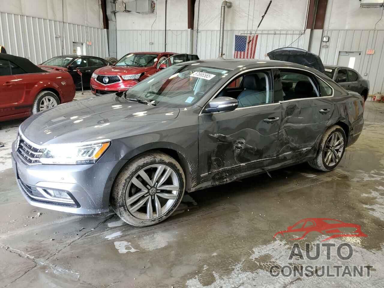VOLKSWAGEN PASSAT 2017 - 1VWCT7A30HC043735