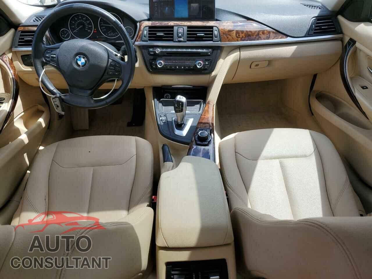 BMW 3 SERIES 2013 - WBA3A5C54DF354201