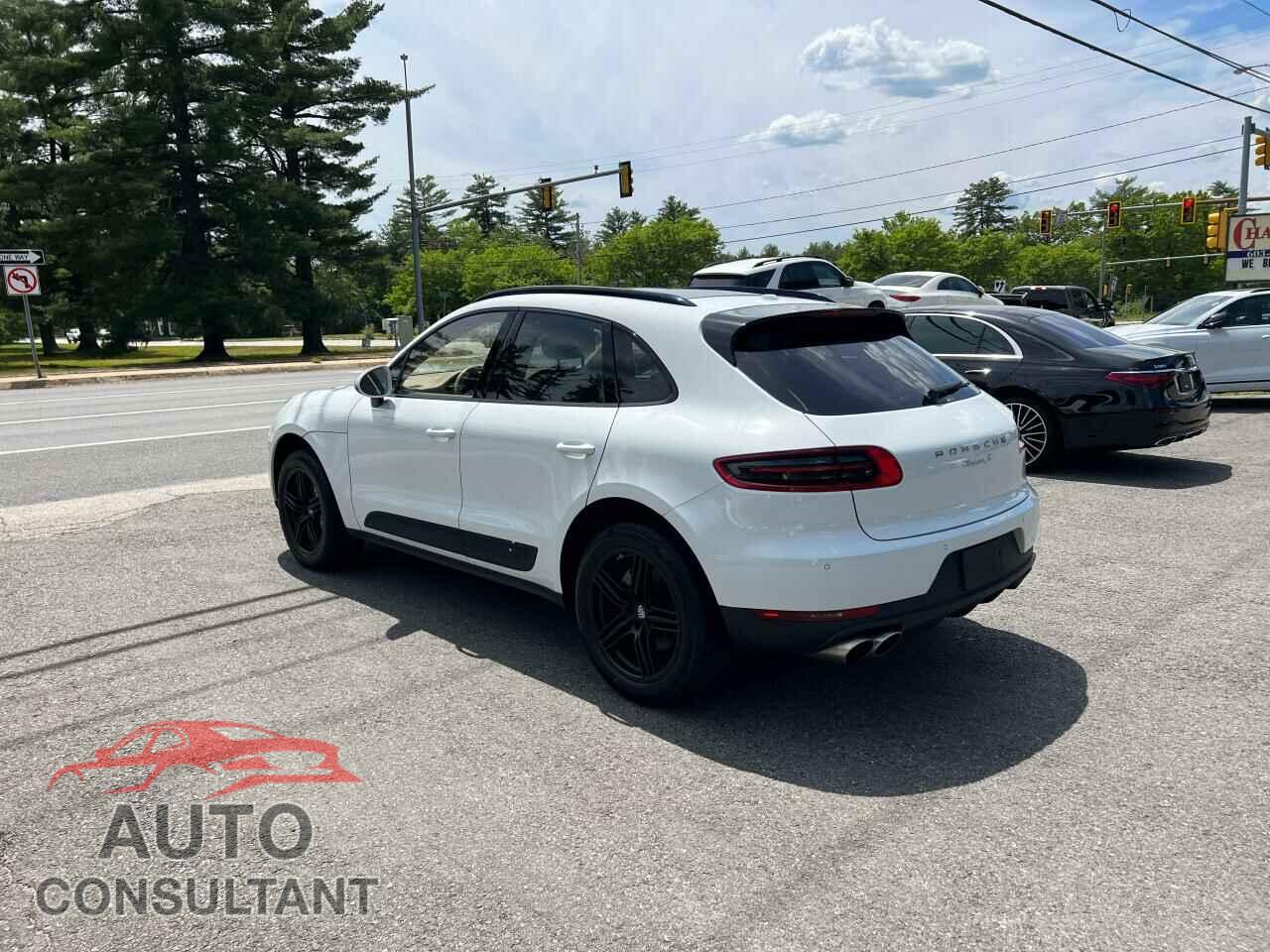 PORSCHE MACAN 2015 - WP1AB2A51FLB68451