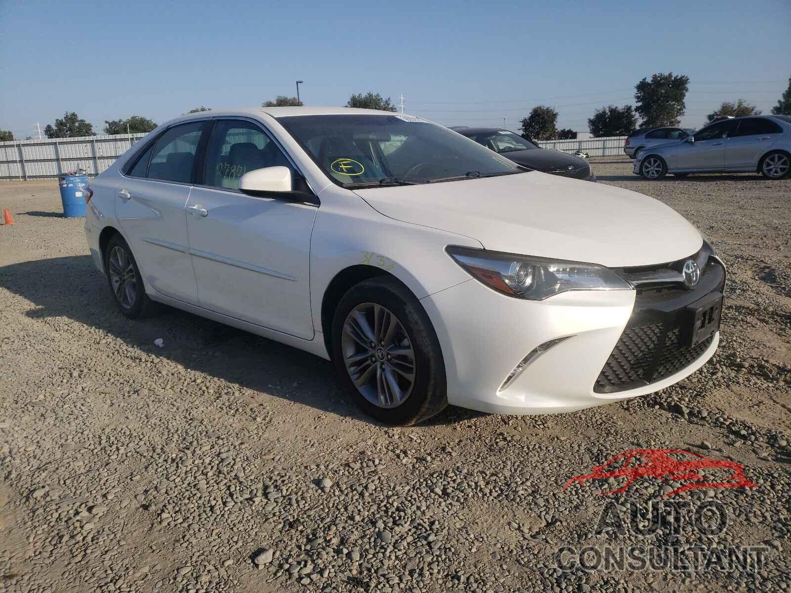 TOYOTA CAMRY 2016 - 4T1BF1FK8GU142147
