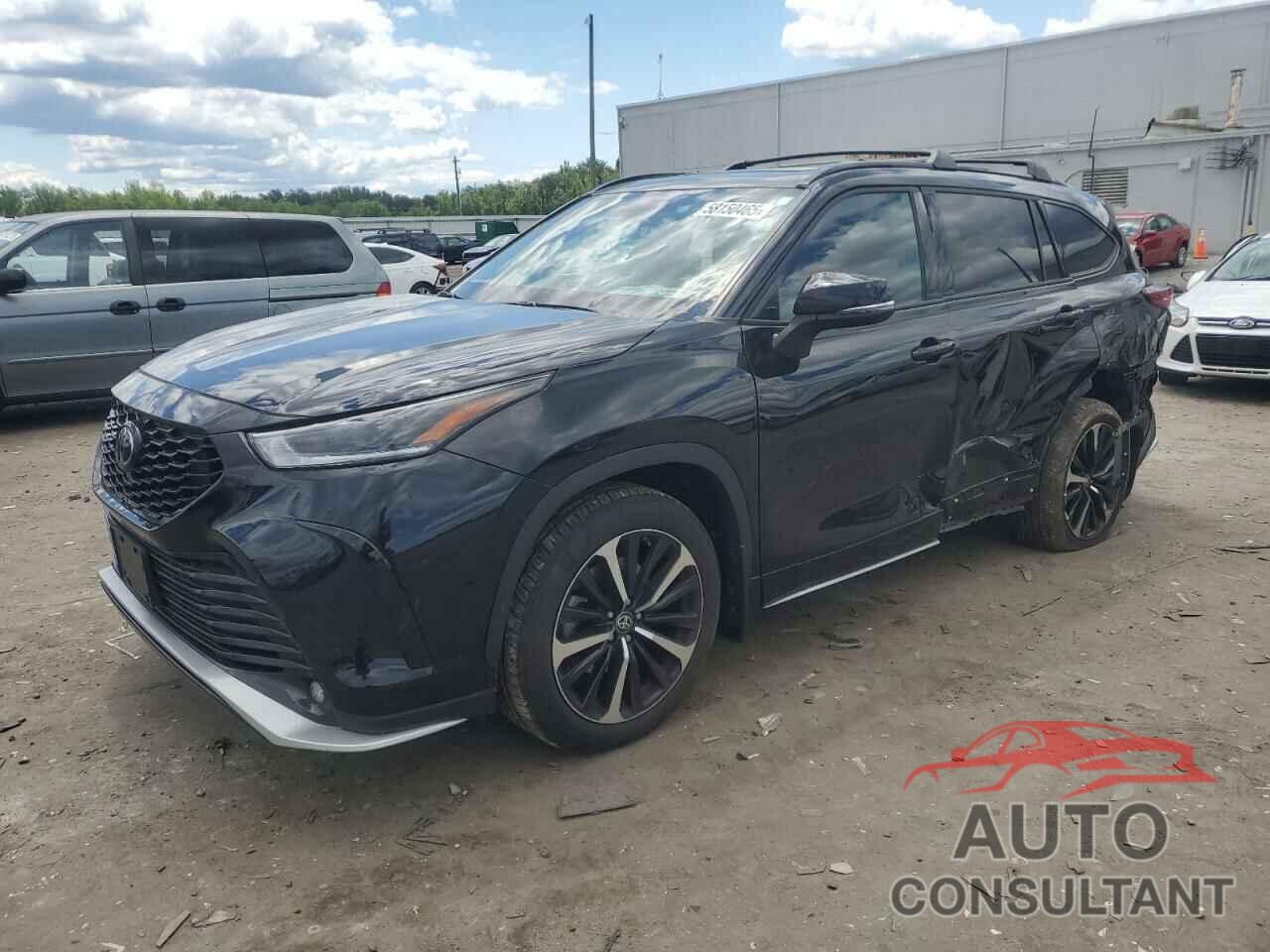 TOYOTA HIGHLANDER 2022 - 5TDJZRBH5NS165192