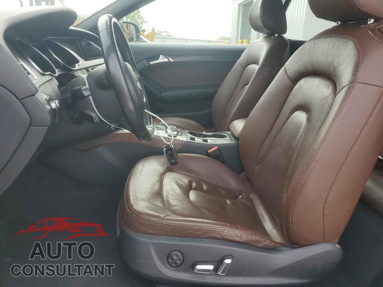 AUDI A5 2013 - WAULFAFH5DN016344