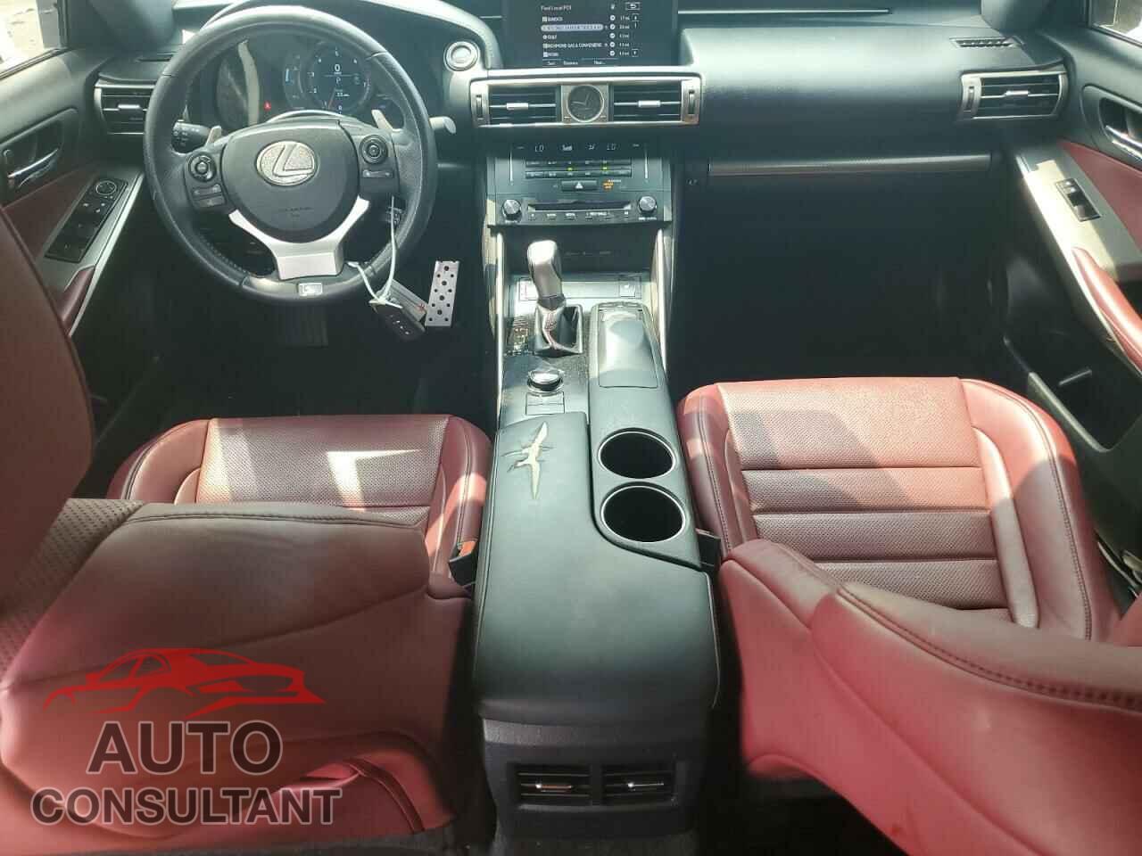 LEXUS IS 2014 - JTHCF1D26E5000218