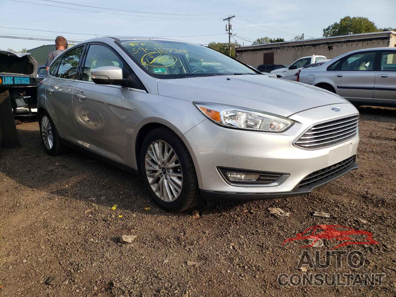 FORD FOCUS 2017 - 1FADP3N21HL288037