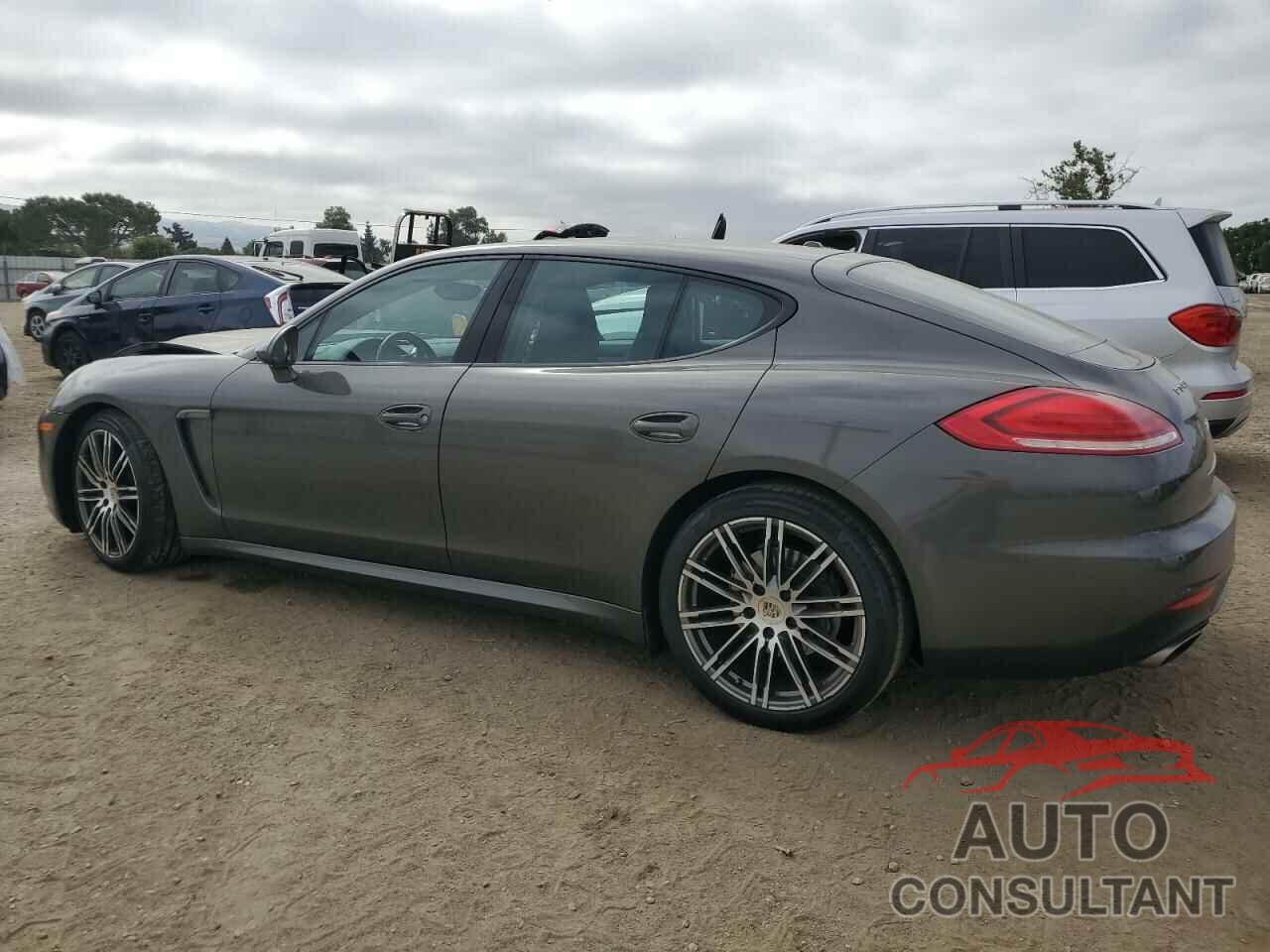 PORSCHE PANAMERA 2015 - WP0AA2A77FL005700