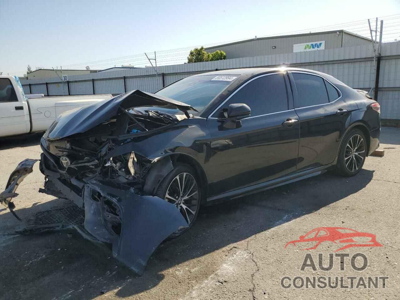 TOYOTA CAMRY 2018 - JTNB11HK0J3048840