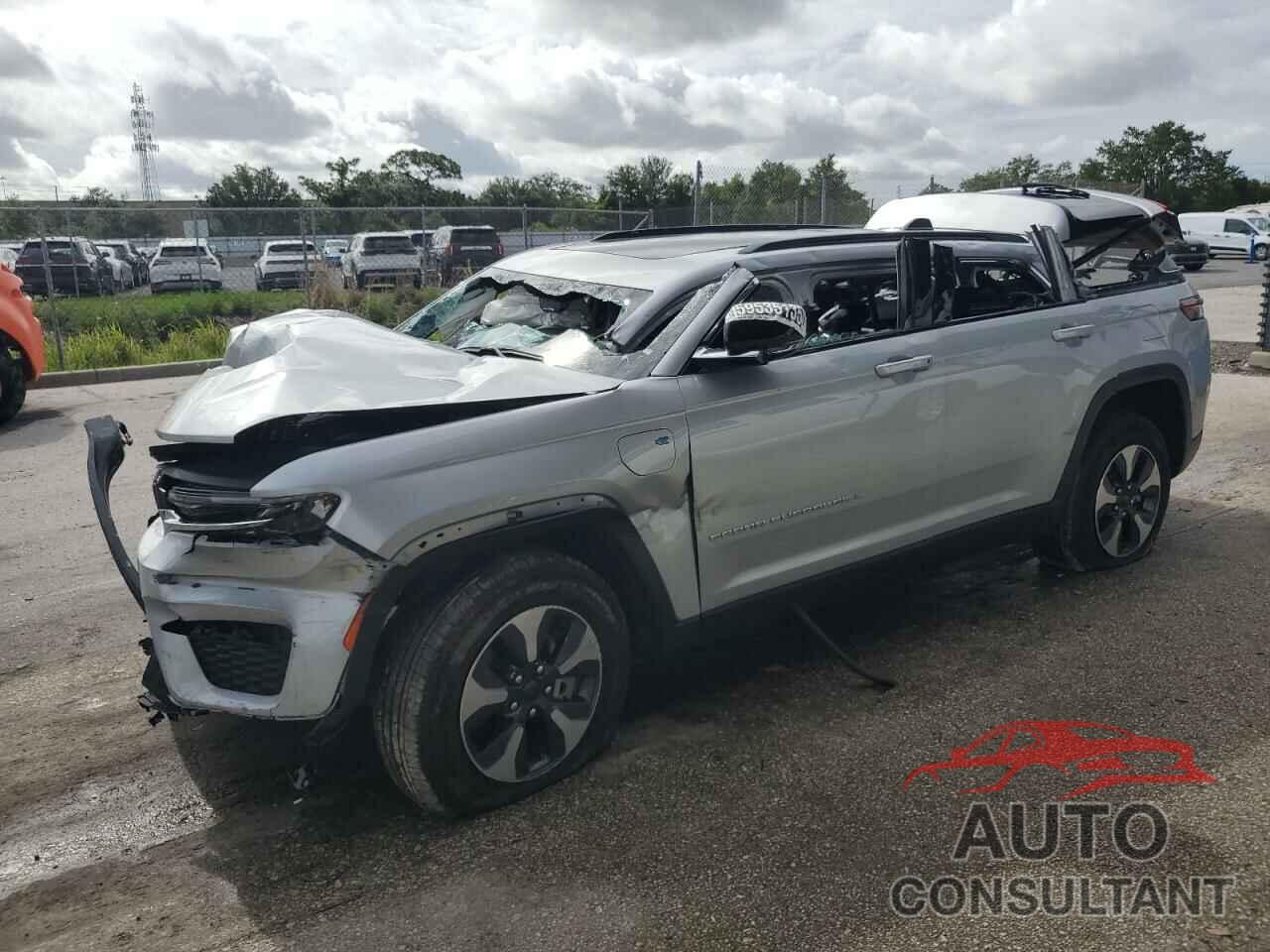 JEEP GRAND CHER 2024 - 1C4RJYB63R8516257