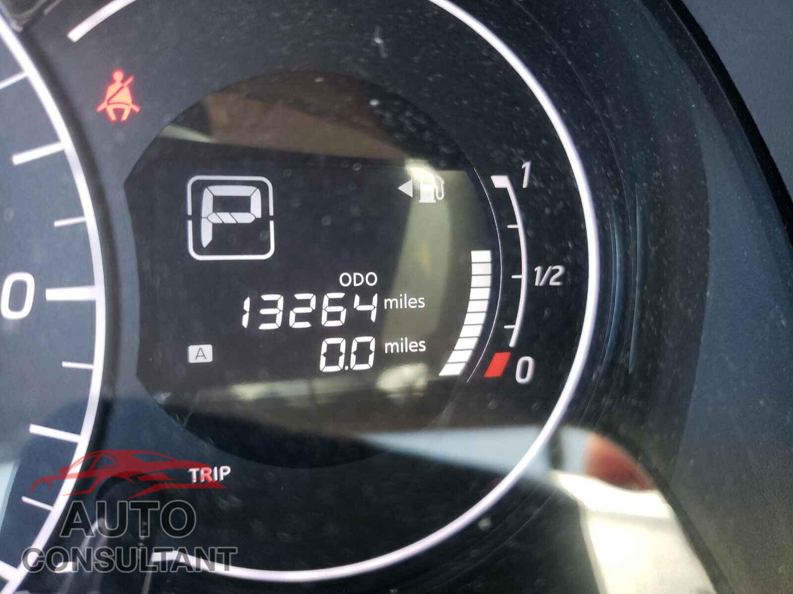 NISSAN VERSA 2019 - 3N1CE2CP3KL365218