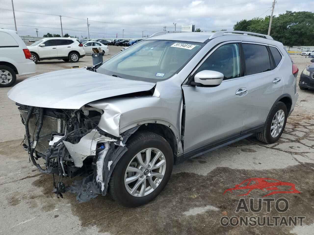 NISSAN ROGUE 2017 - KNMAT2MT3HP587759